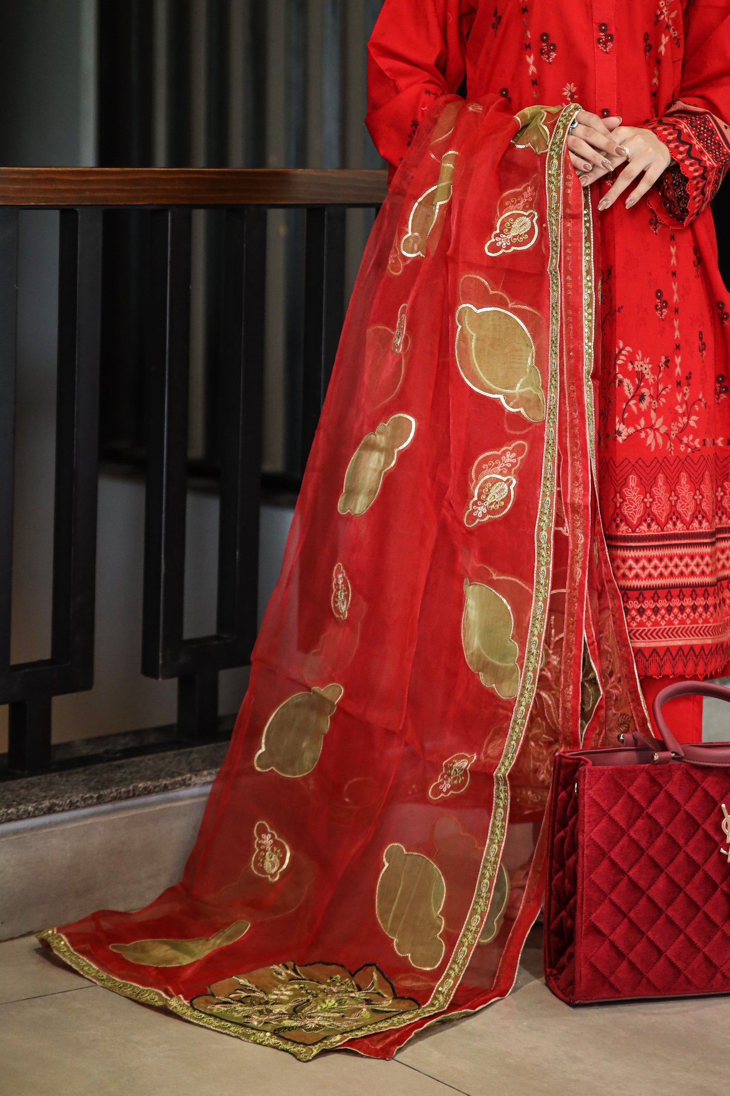 Brosha Lawn with Plain Trouser and Fancy Organza Dupatta