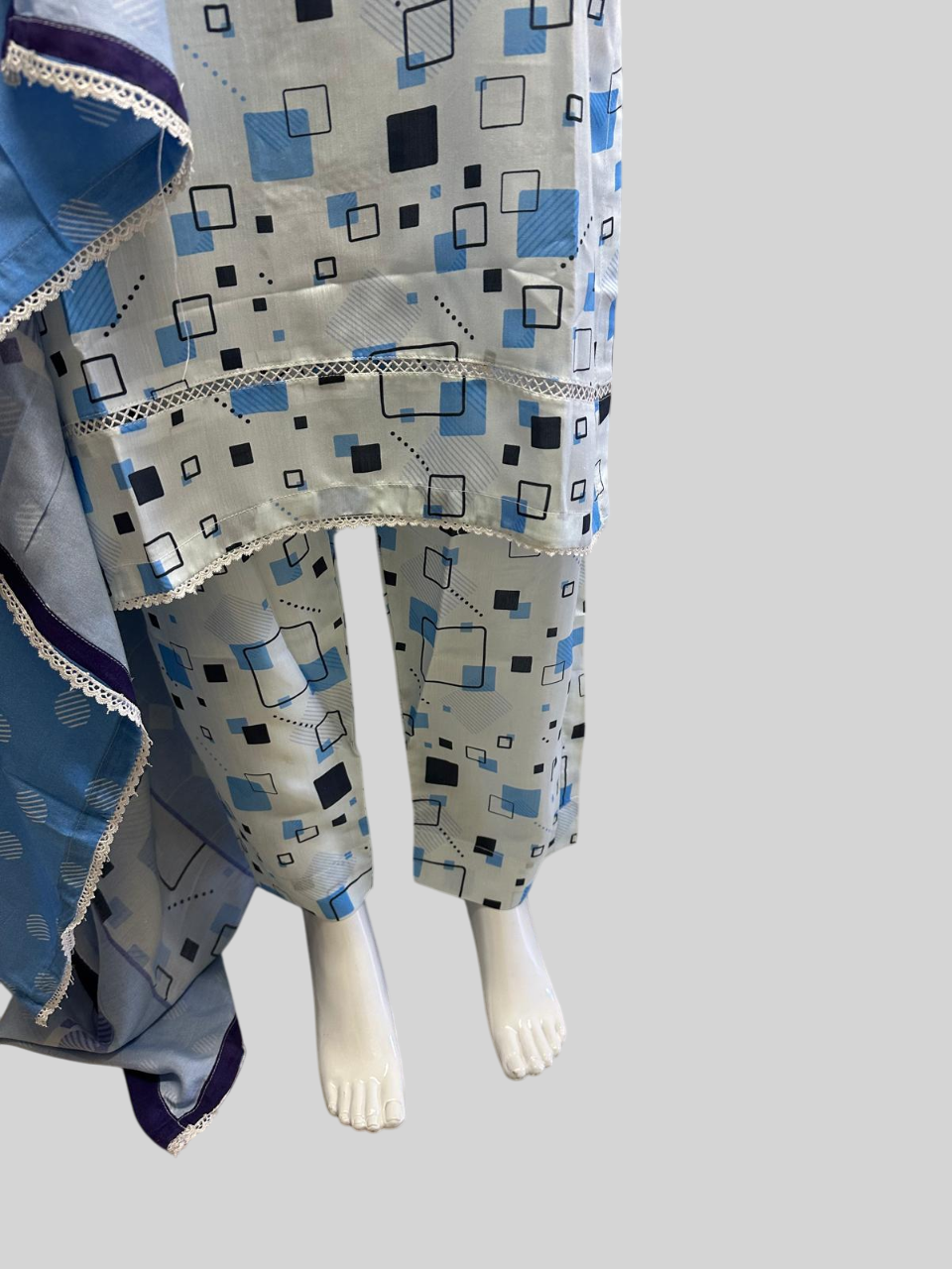 Linen Viscose 3 Piece with Matching Trouser and Printed Dupatta