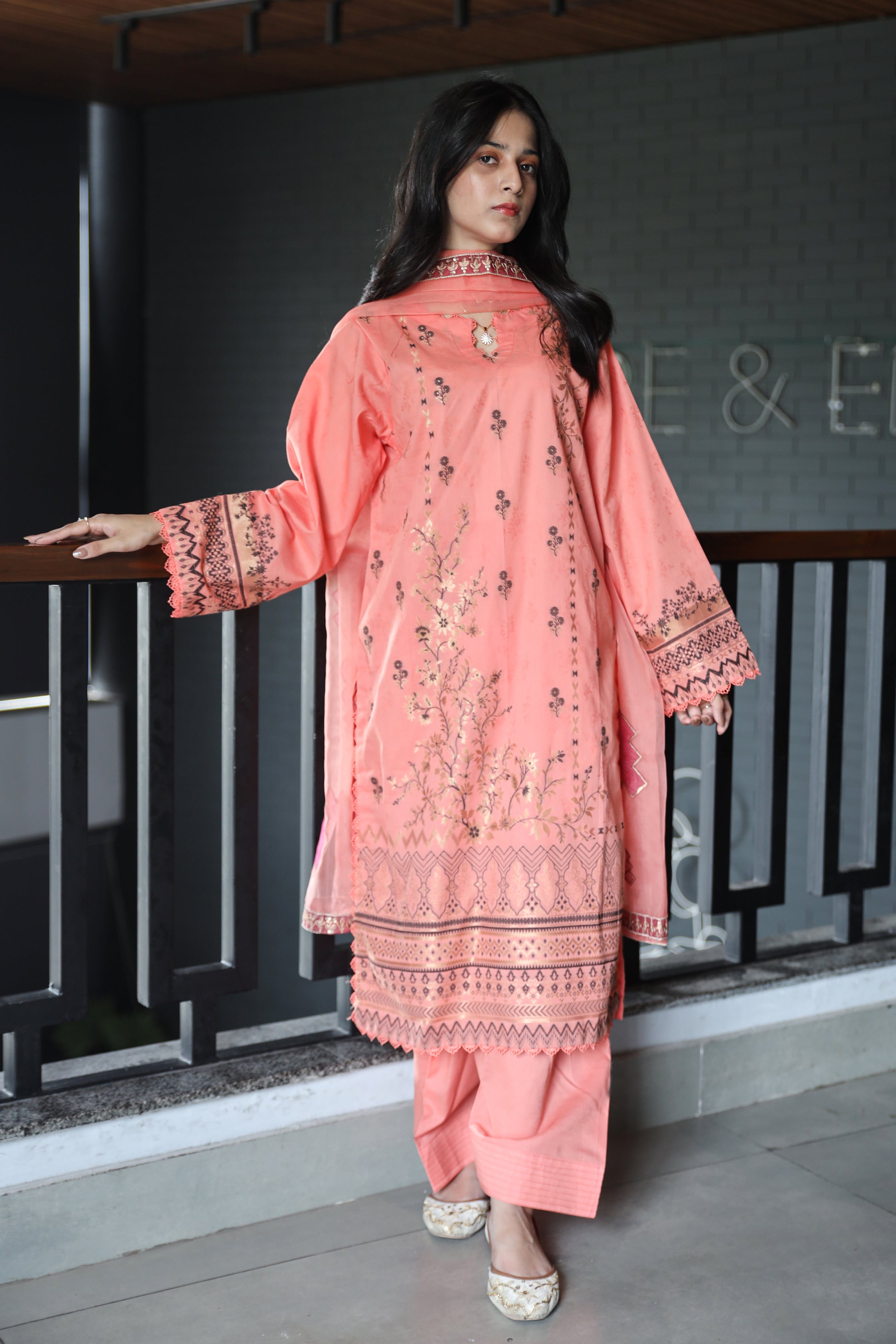 Brosha Lawn with Plain Trouser and Fancy Organza Dupatta
