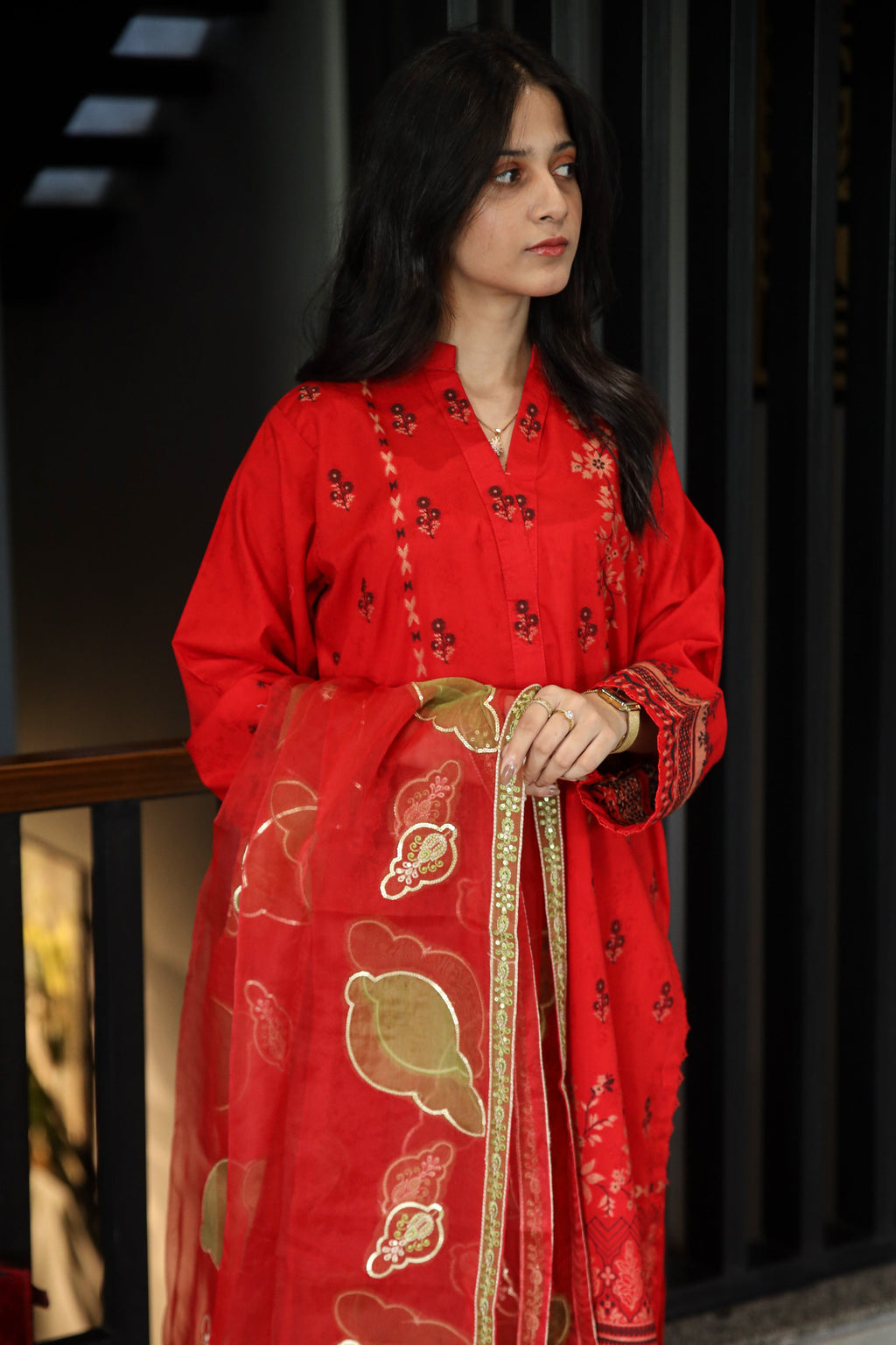 Brosha Lawn with Plain Trouser and Fancy Organza Dupatta