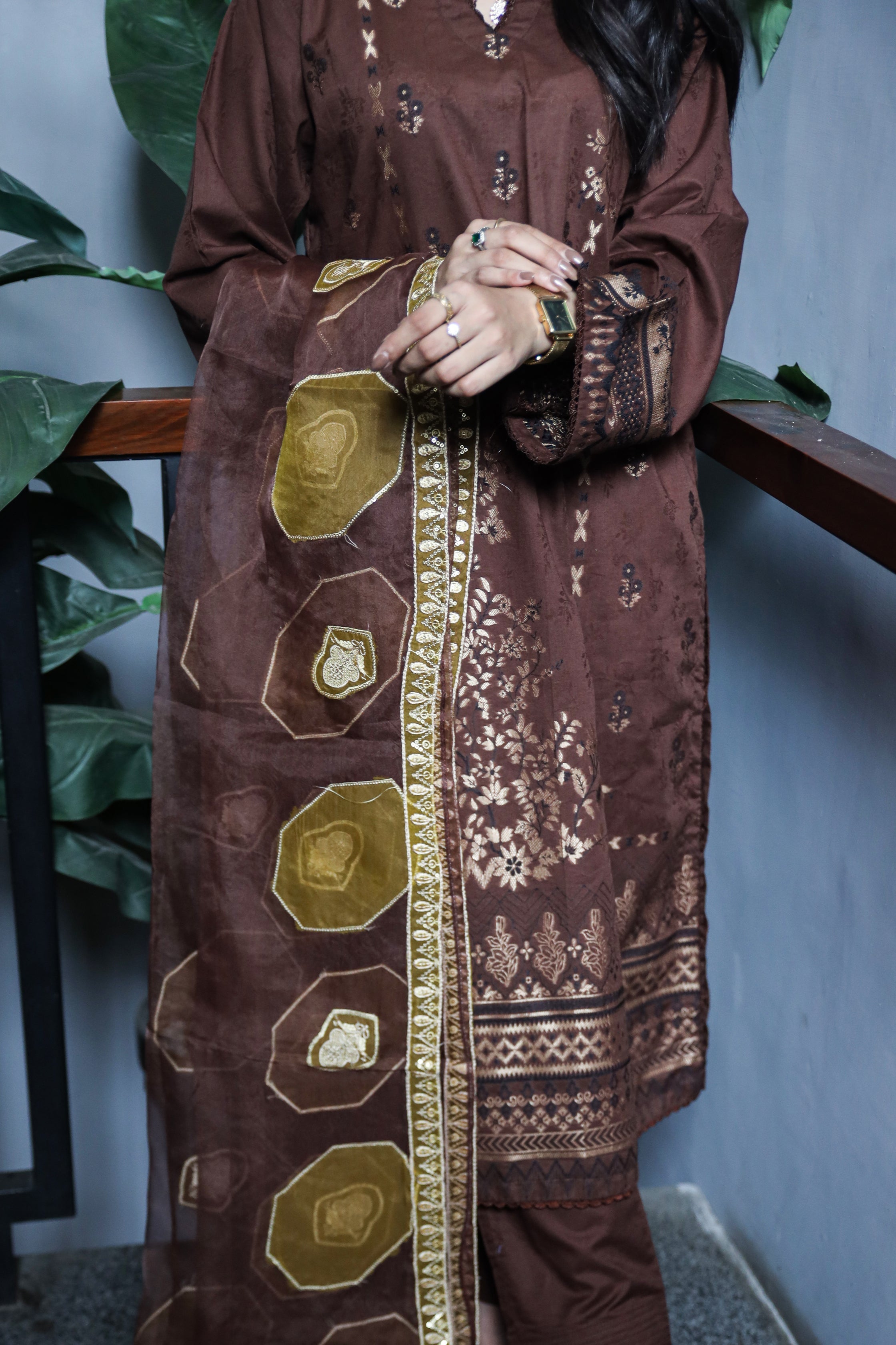 Brosha Lawn with Plain Trouser and Fancy Organza Dupatta