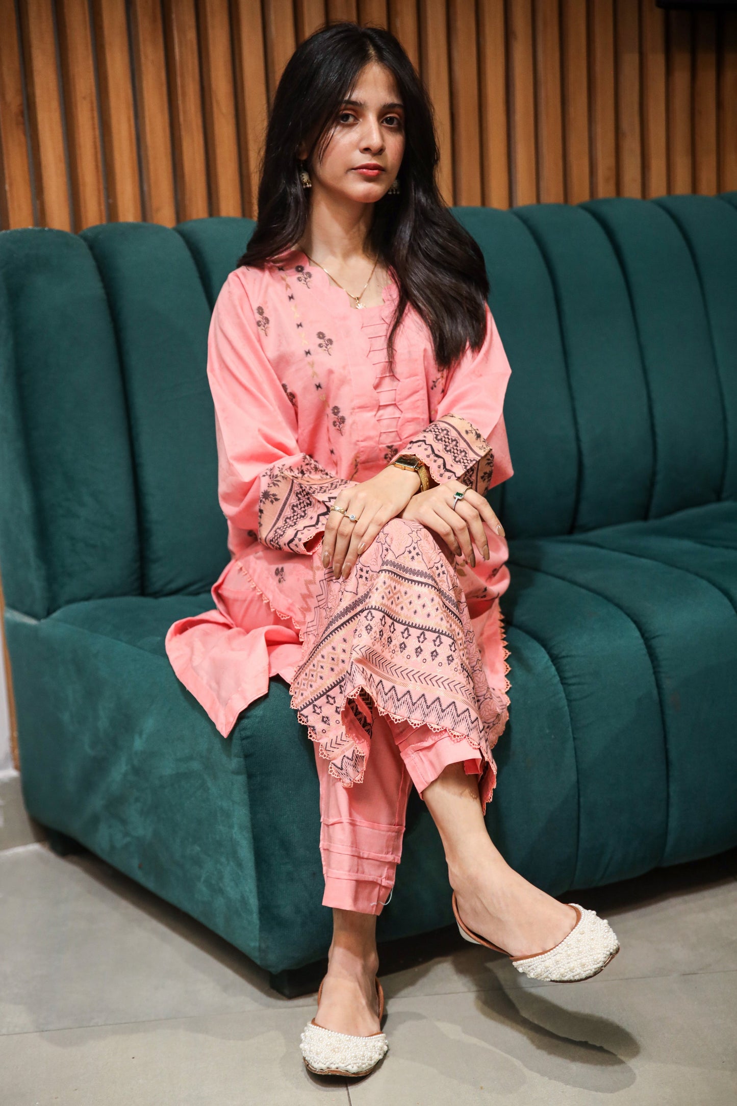 Brosha Lawn with Plain Trouser and Fancy Organza Dupatta