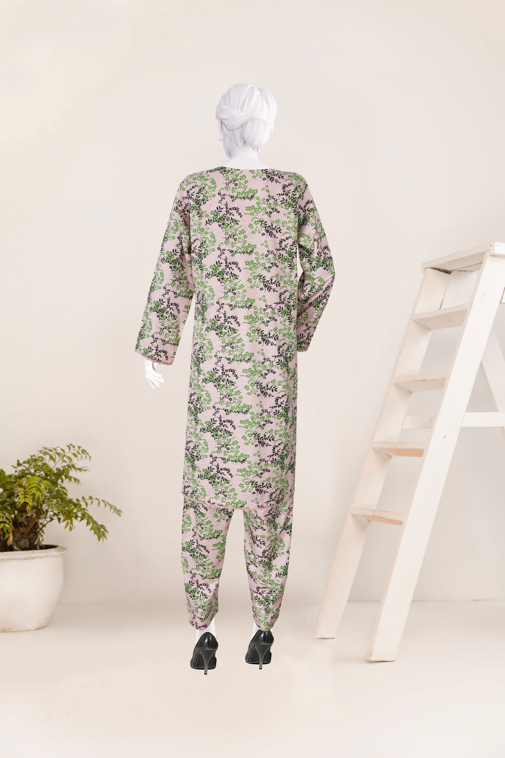 Khaddar 2 Piece Printed All Over Matching Separate