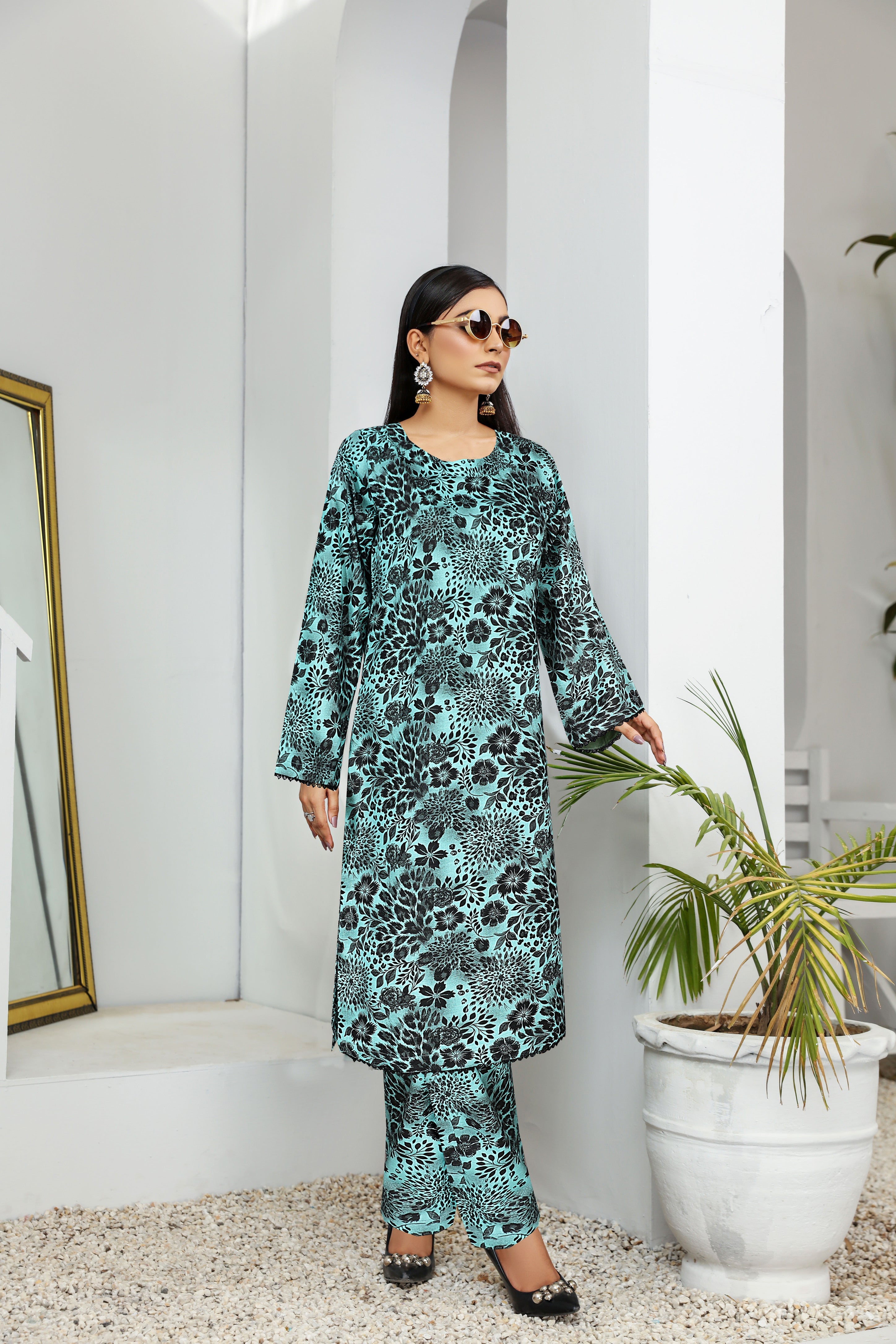 Khaddar 2 Piece Printed All Over Matching Separate