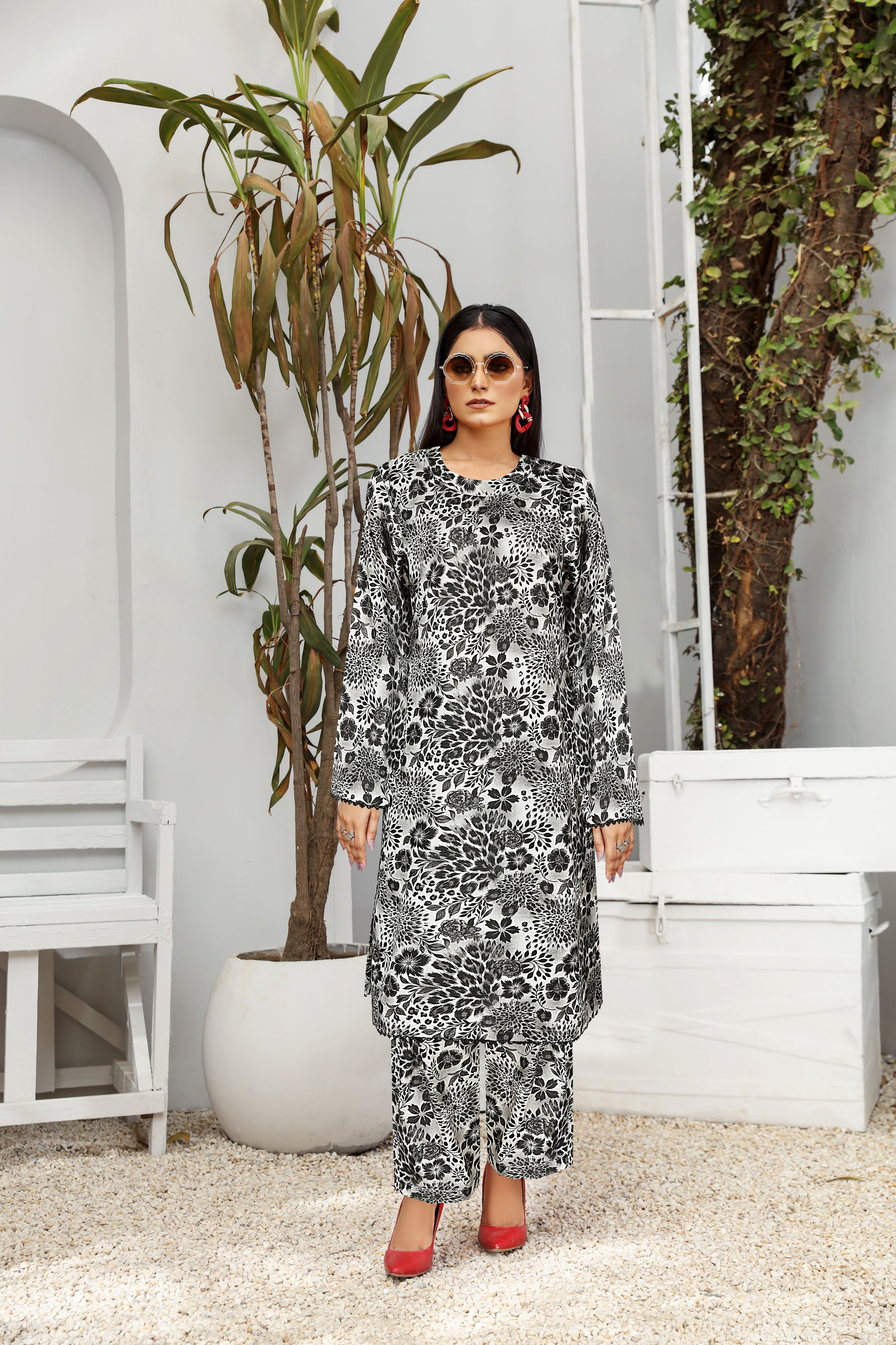 Khaddar 2 Piece Printed All Over Matching Separate