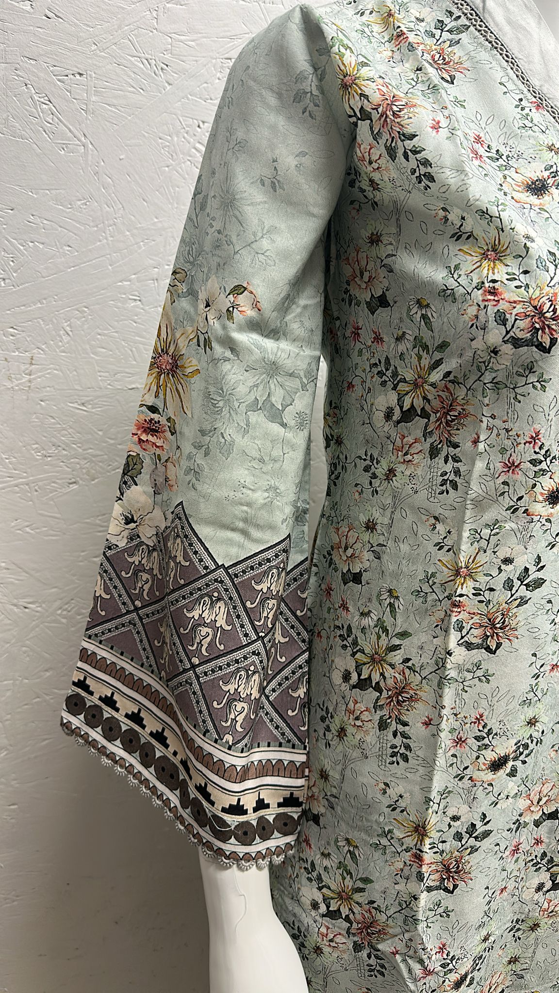 Linen 3 Piece with Plain Trouser and Printed Dupatta