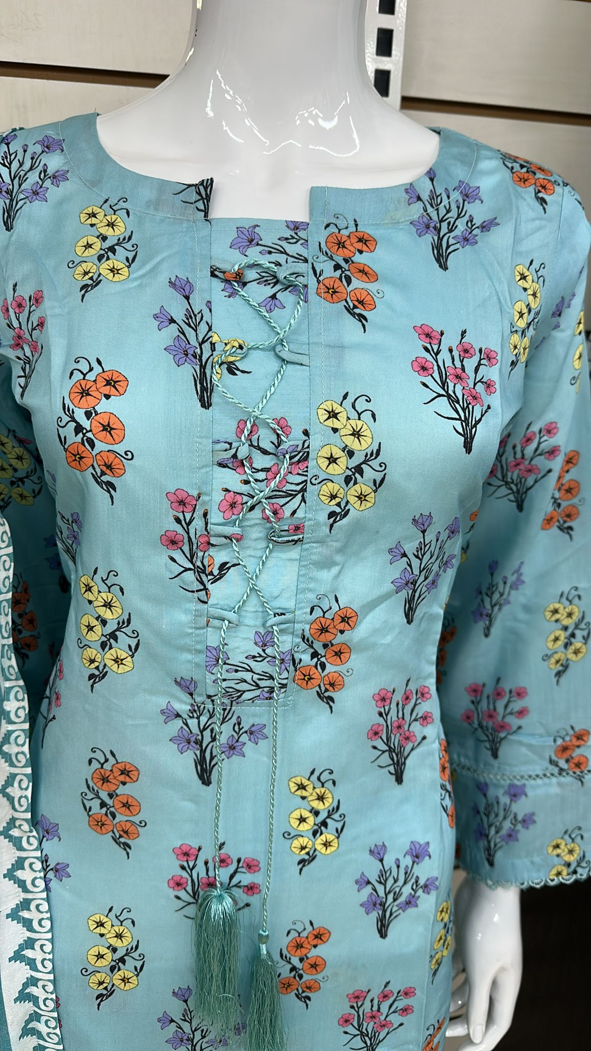 Linen Viscose 3 Piece with Matching Trouser and Printed Dupatta