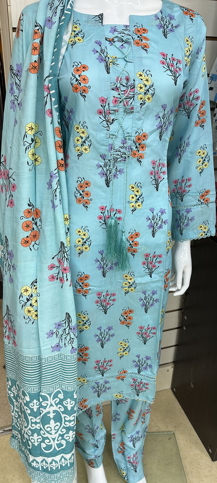 Linen Viscose 3 Piece with Matching Trouser and Printed Dupatta