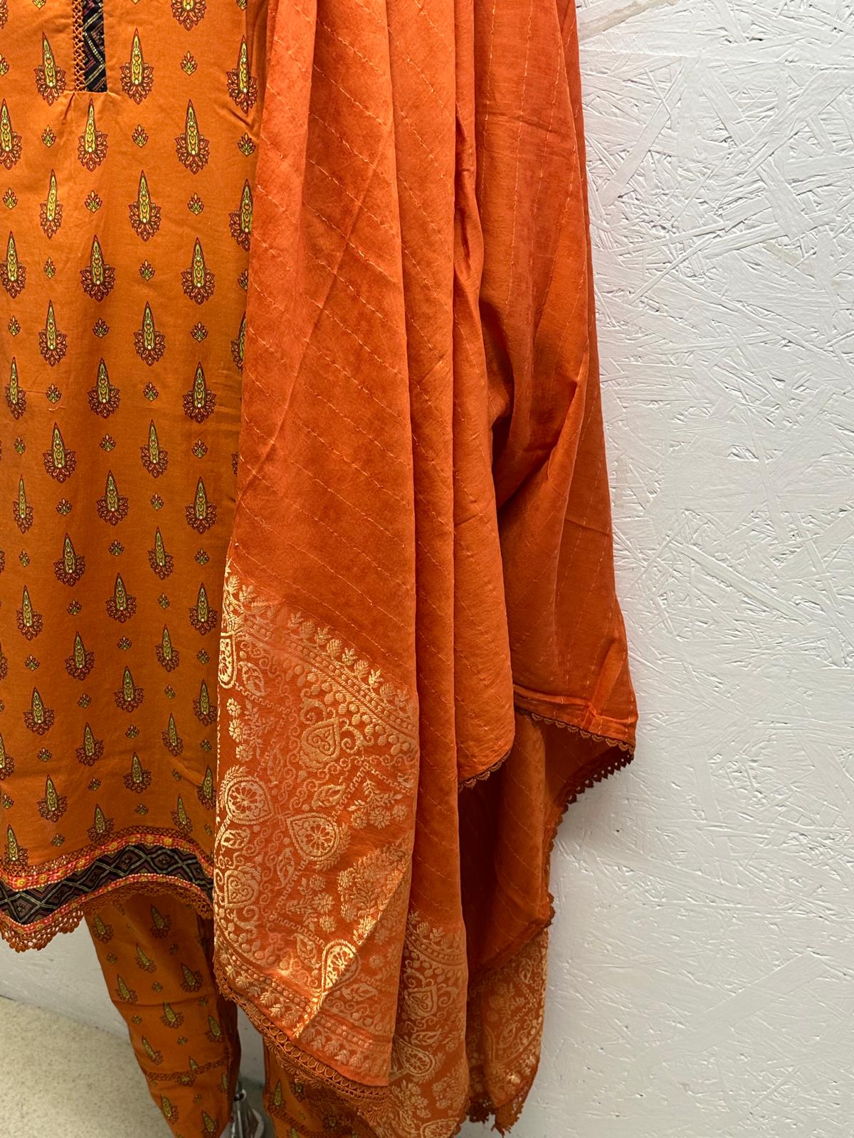 Luxury Lawn 3 Piece with Matching Trouser and Banarsi Dupatta