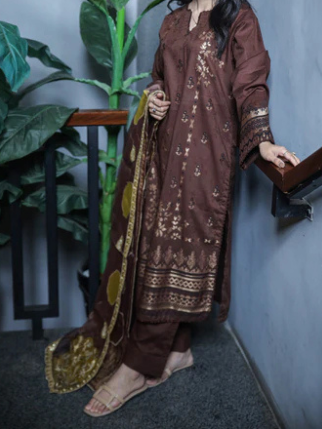 Brosha Lawn with Plain Trouser and Fancy Organza Dupatta